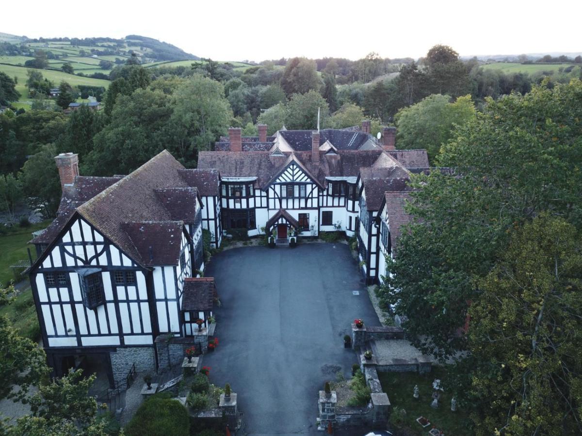 Caer Beris Manor House B&B Builth Wells Eksteriør billede